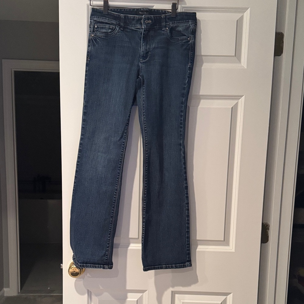 Stylish Indigo Boot Cut Jeans for Women